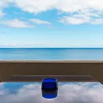 Sunny Getaway In Funchal (Madeira)