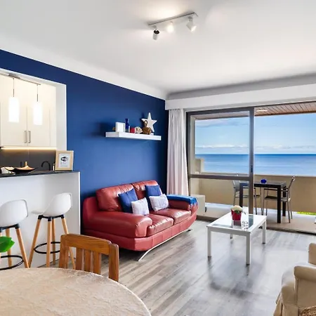 Sunny Getaway In شقة فونشال