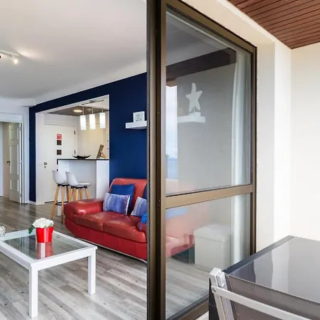 Sunny Getaway In Appartement *