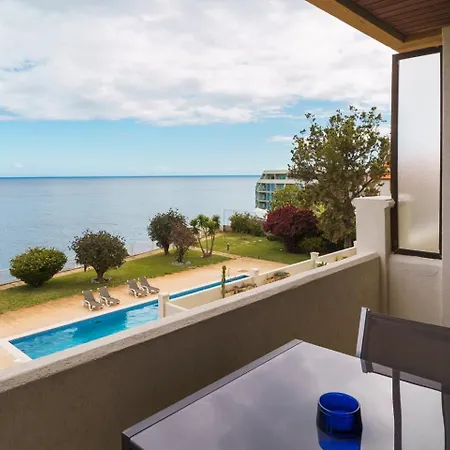 Sunny Getaway In شقة *