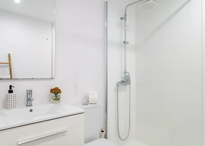 Апартаменты Sunny Getaway In