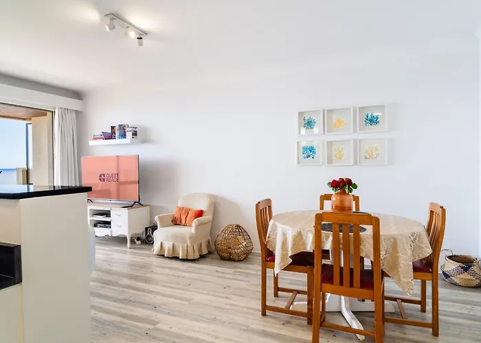 Sunny Getaway In * Фуншал